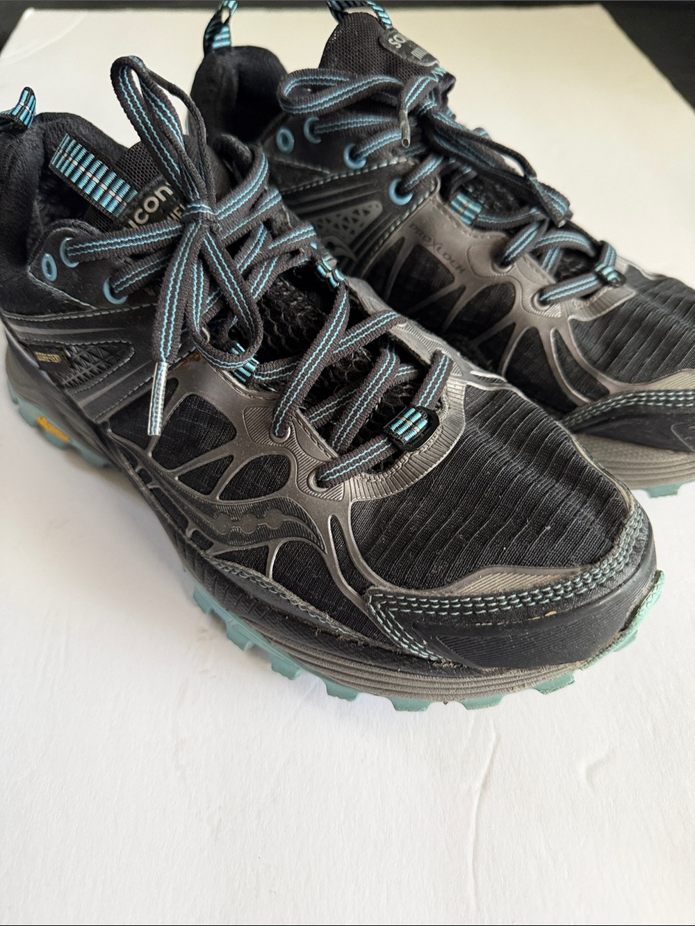 Saucony Women’s Trail Running Shoes, Size 8.5